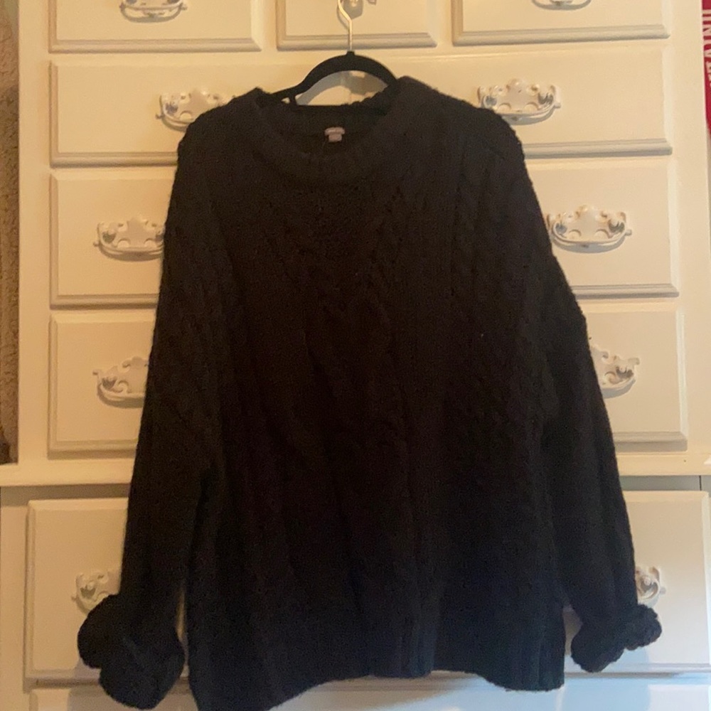 NWT AERIE SWEATER CABLENIT